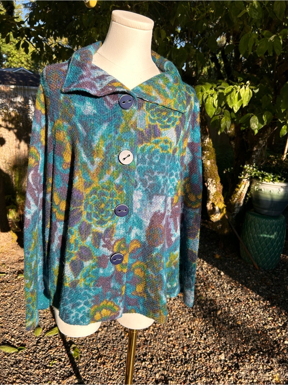 Habitat - Aspen Knit Retro Jacket in the "Skyline" jewel tone floral pattern - Picture 1 of 8